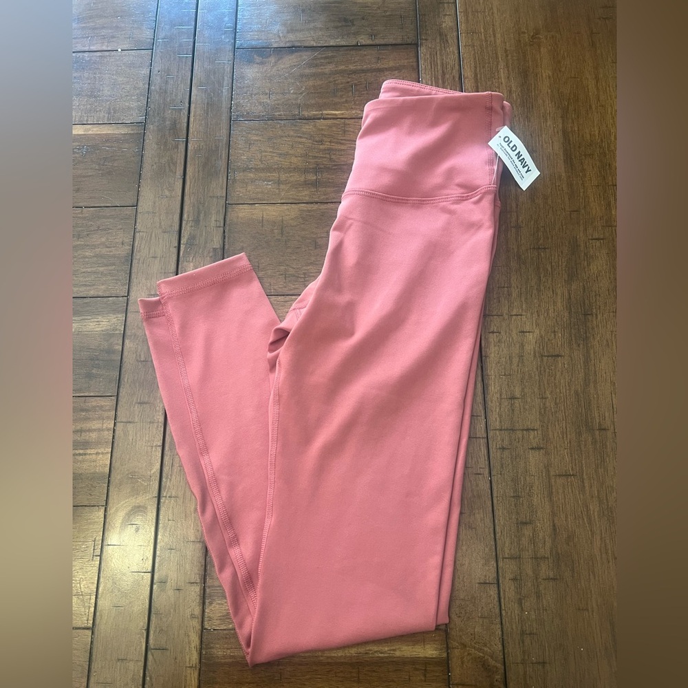 NWT - Old Navy Women’s Active High Rise Leggings - Picture 2 of 5
